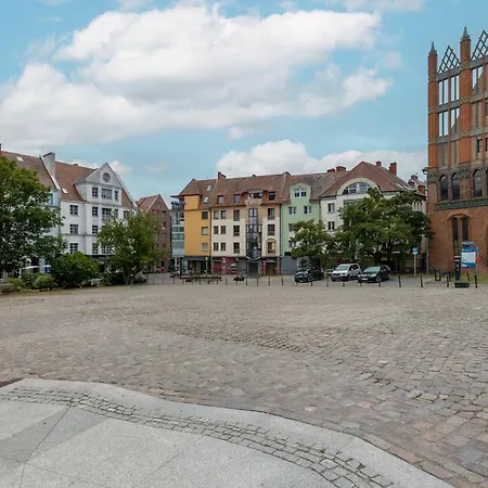 Targ Rybny Riverside By Bookinghost * Szczecin